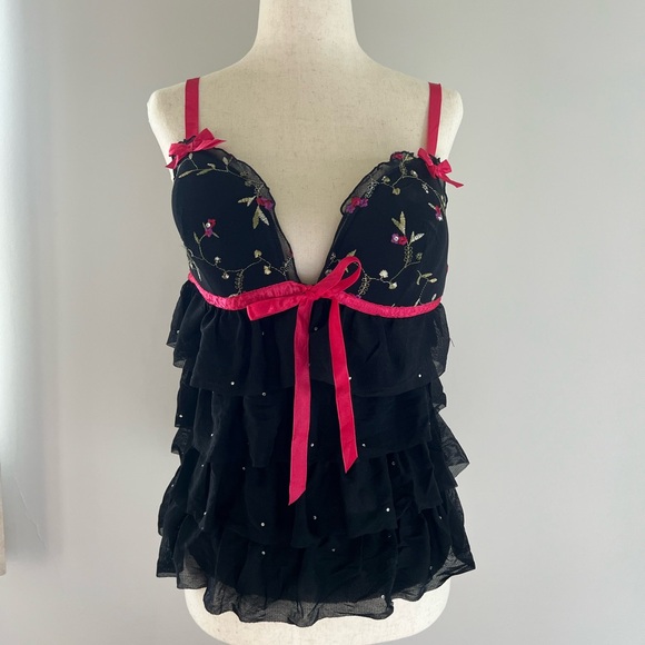 NWT Victoria Secret’s Babydoll Top in Black - Picture 1 of 8